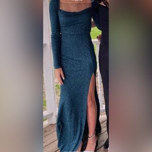 Blue Long Sleeve Prom Dress